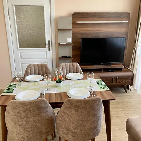 Διαμέρισμα Garmanovi In Sozopol, With Free Parking